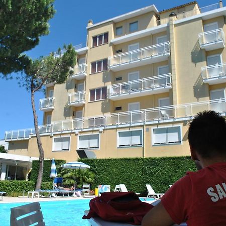 Hotel Bahama Rimini Zewnętrze zdjęcie